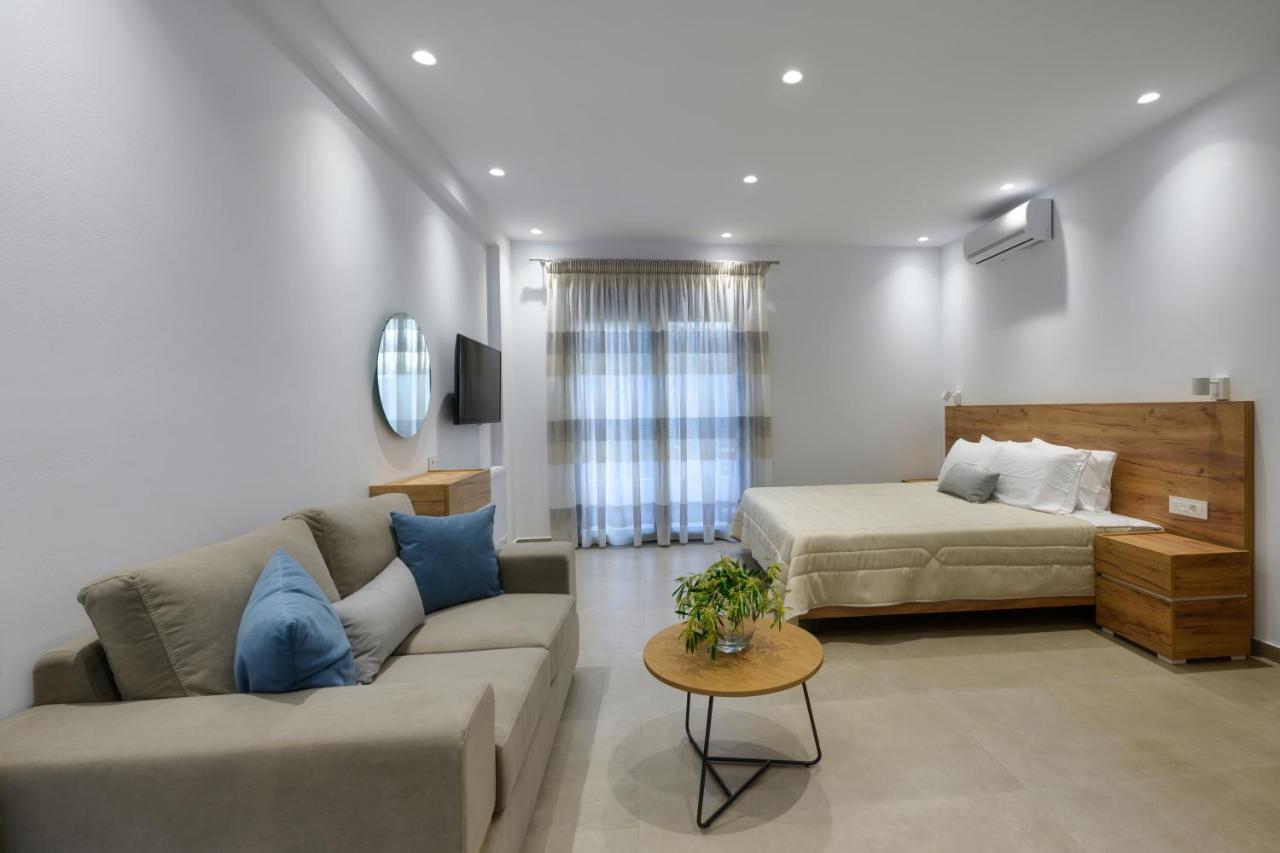 Suites Of Happiness Parga Bagian luar foto