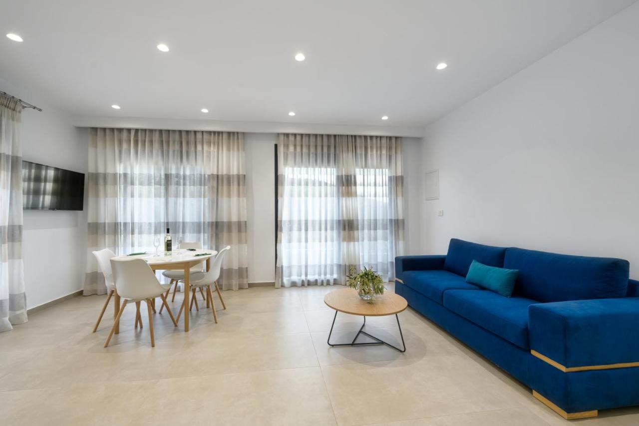 Suites Of Happiness Parga Bagian luar foto