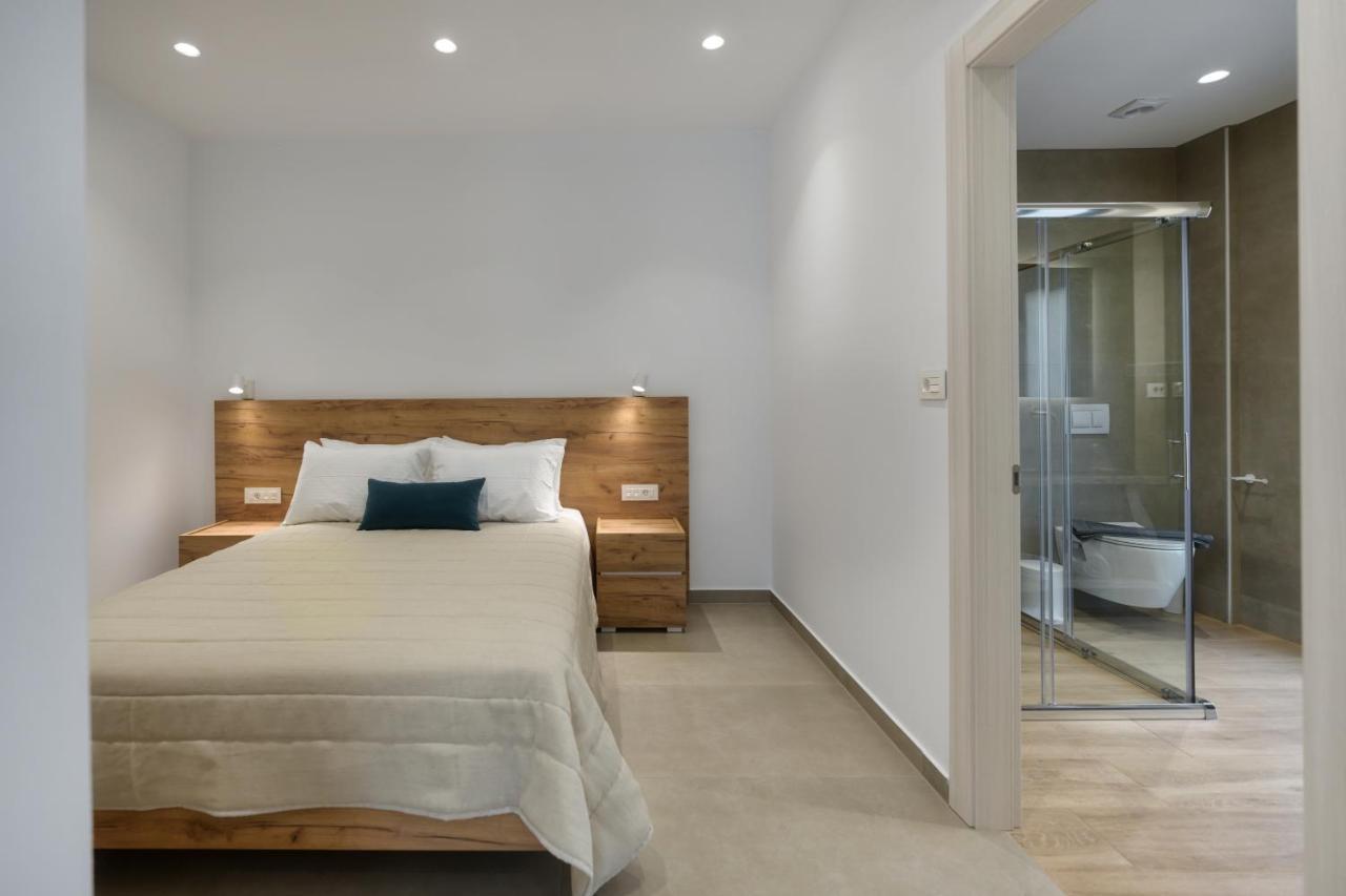 Suites Of Happiness Parga Bagian luar foto