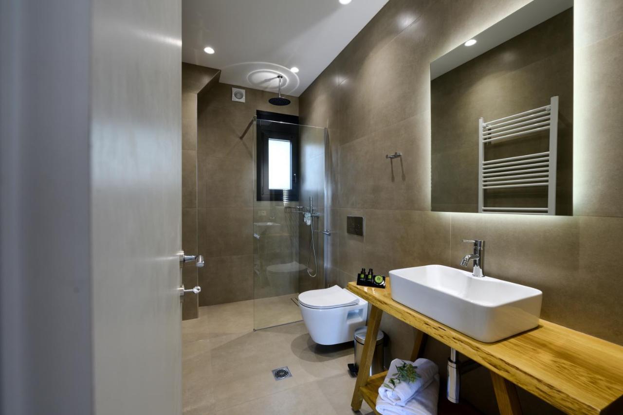 Suites Of Happiness Parga Bagian luar foto