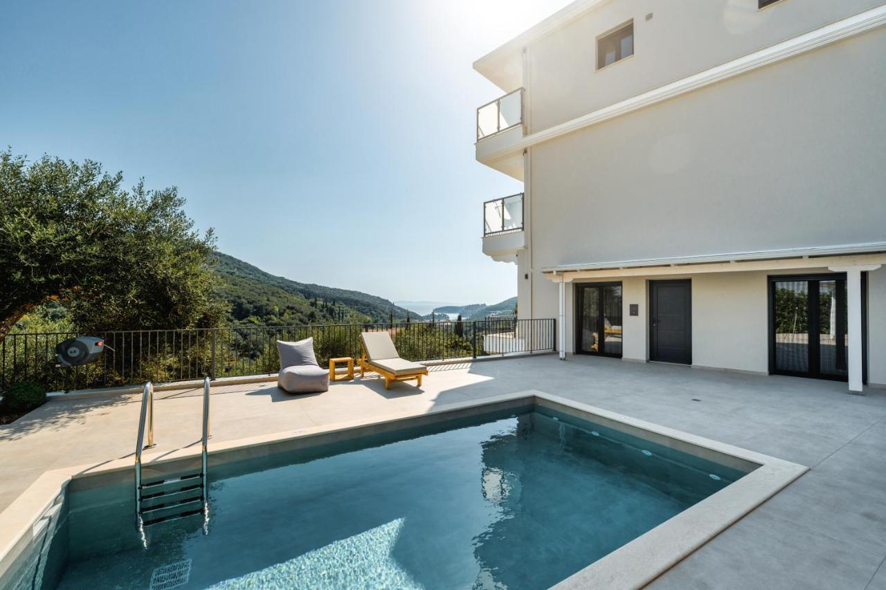 Suites Of Happiness Parga Bagian luar foto