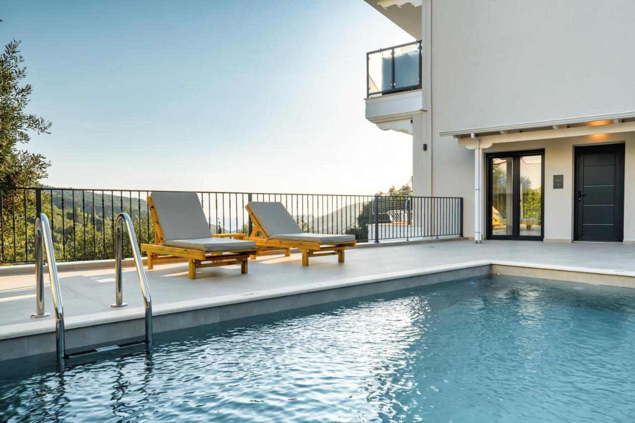 Suites Of Happiness Parga Bagian luar foto